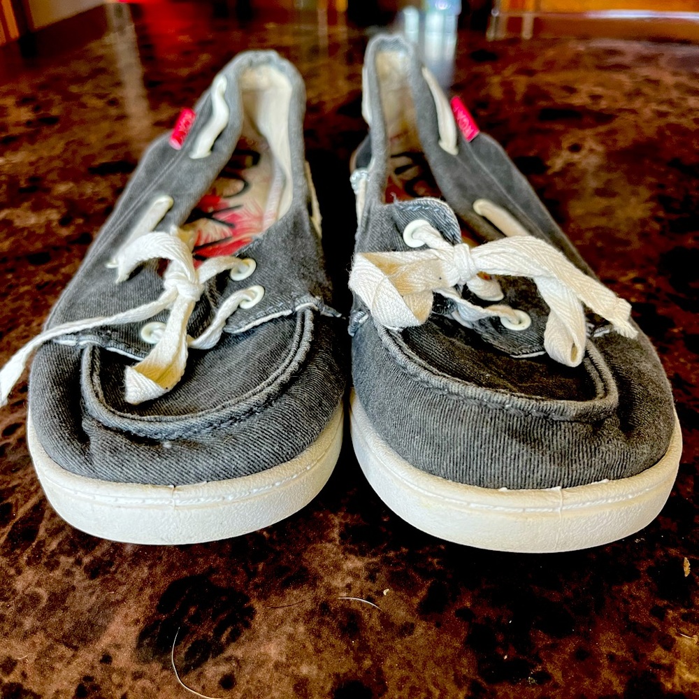Roxy shoes.